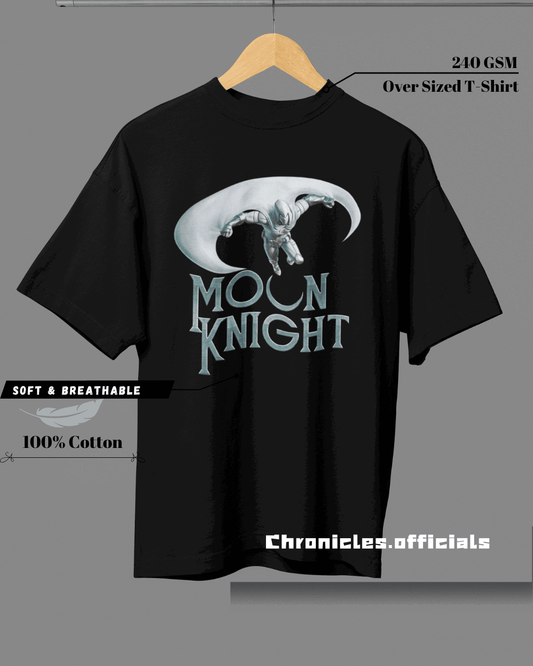 Moon Knight in Action | Oversized T-Shirt | Moon Knight - CHRONICLES
