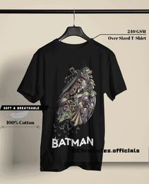 Batman and Nemesis | Oversized T-Shirt | DC Official - CHRONICLES
