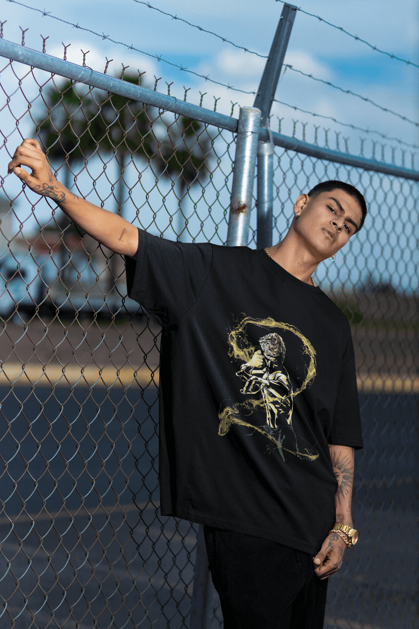 Iron Fist In Action | Oversized T-Shirt | Iron Fist - CHRONICLES