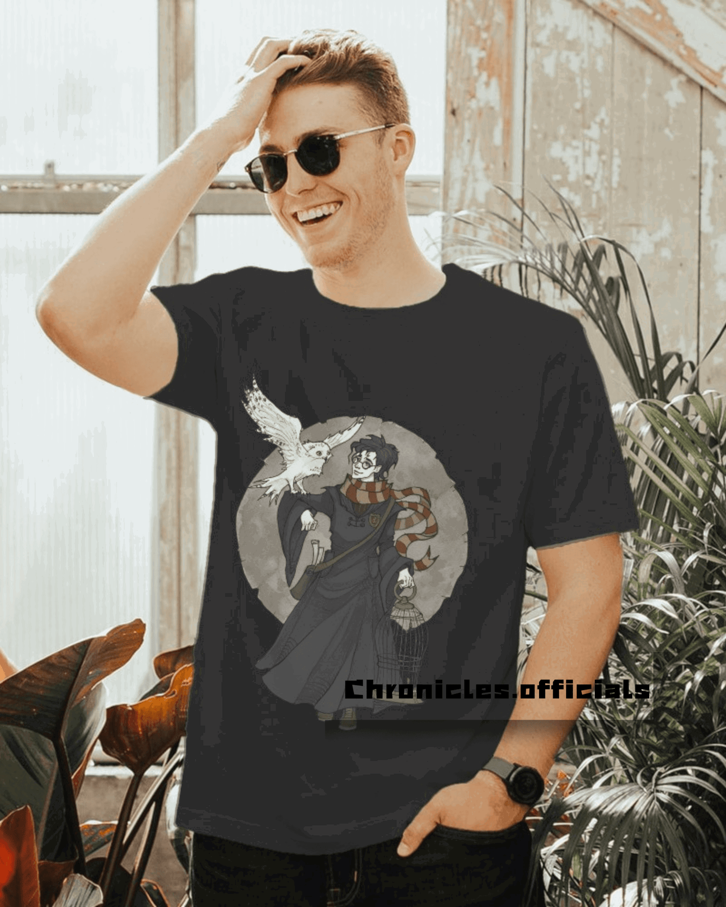 Owl 'Harry Potter'  | Oversized T-Shirt | WB Official - CHRONICLES