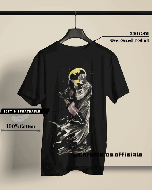 The BAT Romance (Batman and Catwoman) | Oversized T-Shirt | DC Official - CHRONICLES