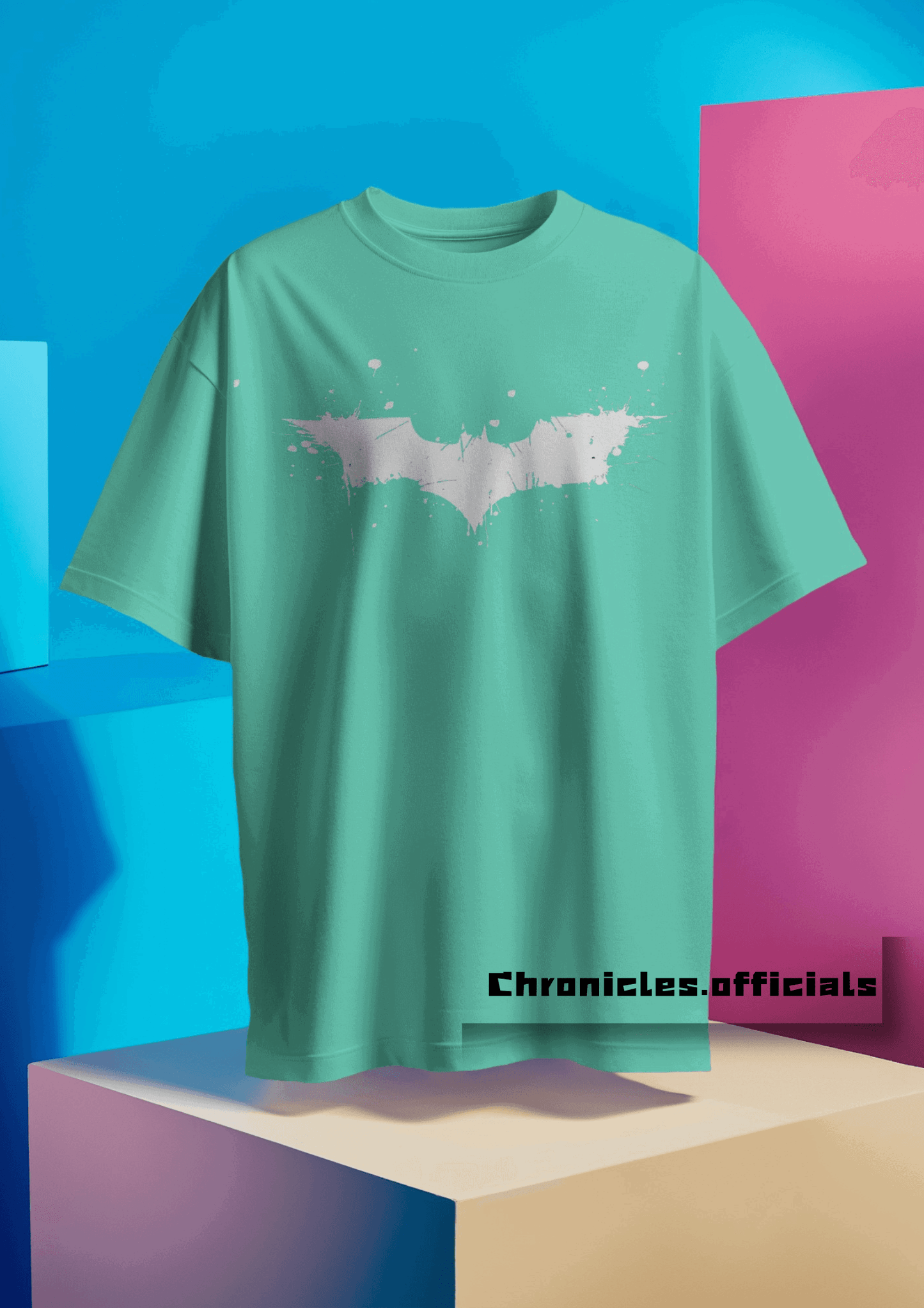 The Batman 'Bat' | Oversized T-Shirt | DC Official - CHRONICLES