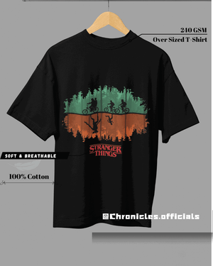 The Upside-Down Dimension | Oversized T-Shirt | STRANGER THINGS